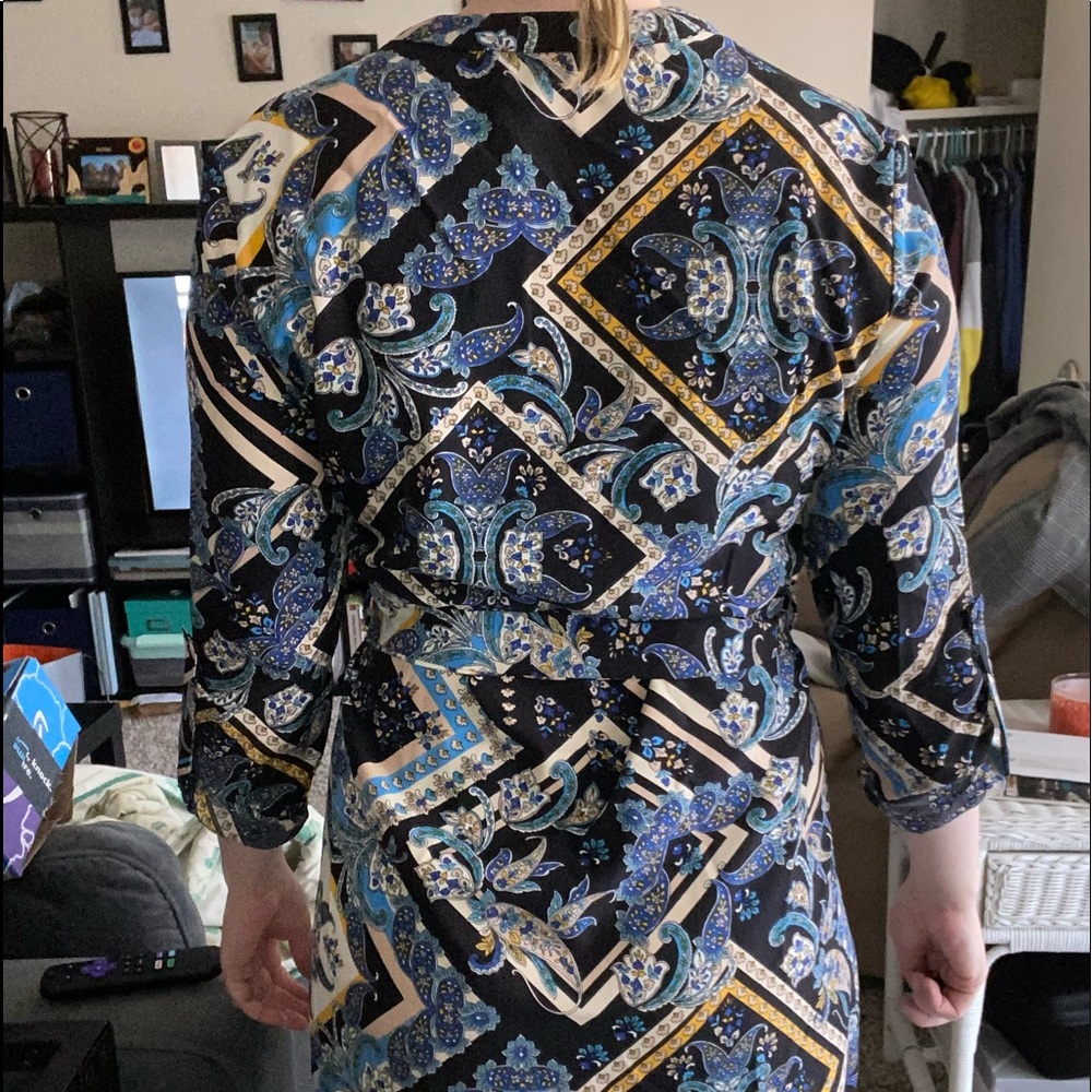 Shein Paisley work dress. Light comfortable material. - Picture 6 of 7